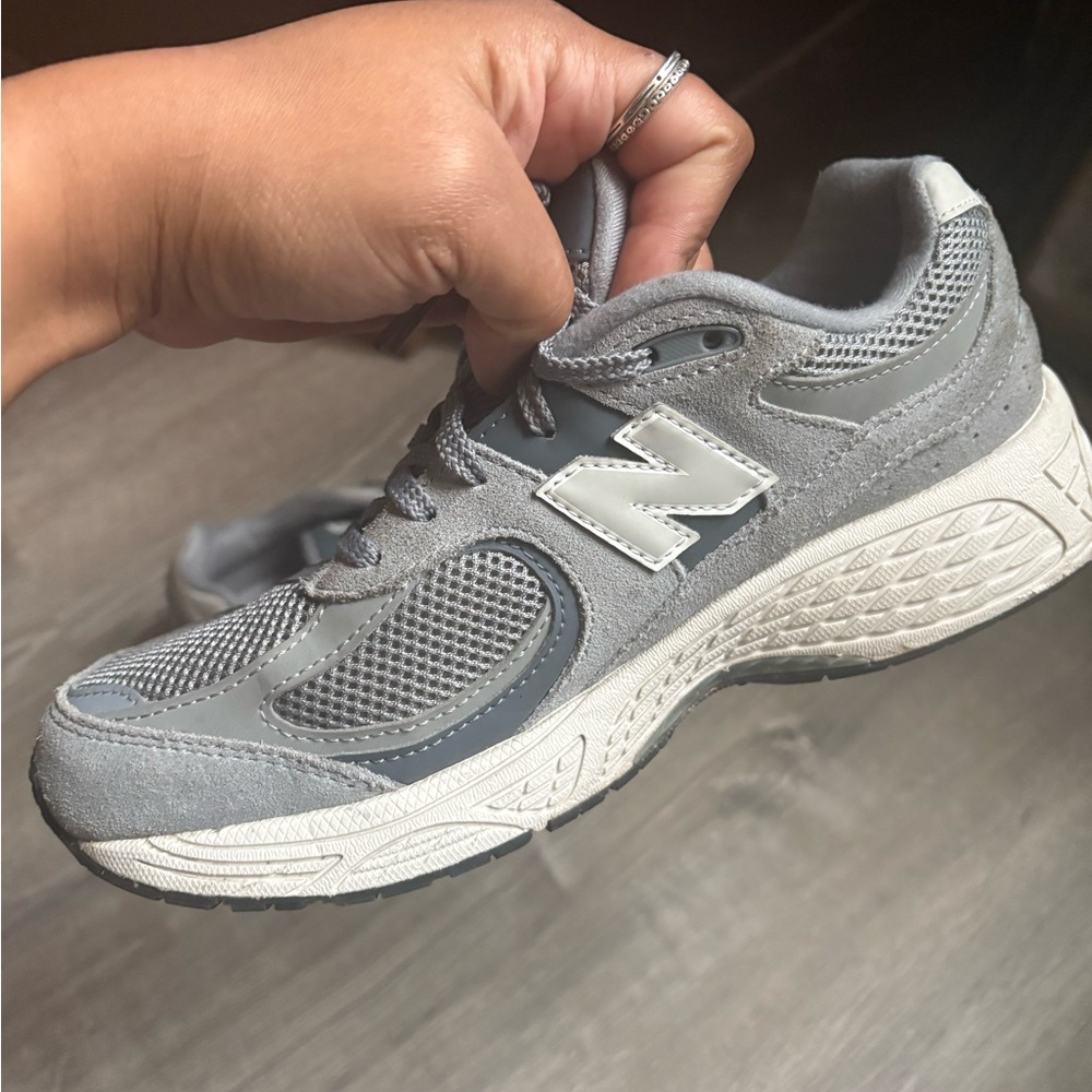 Gray Athletic Sneakers New Balance - Picture 7 of 10